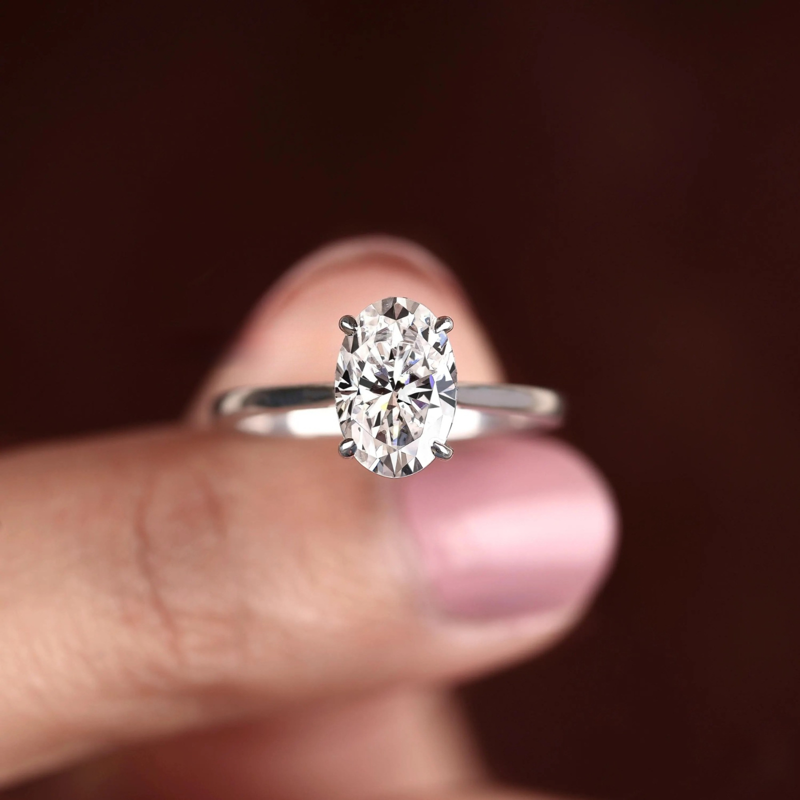 Brilliant Oval Cut White Moissanite Ring in 925 Silver